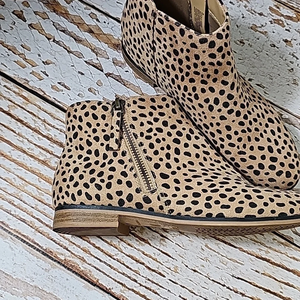 Cat & Jack sz 3 girls animal print tan black ankle boots